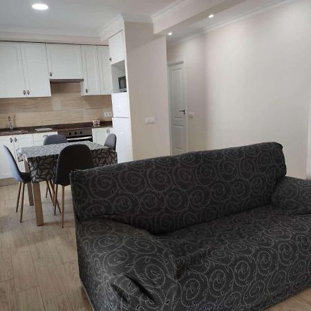 Apartamento Estels Л'Амполя Екстер'єр фото