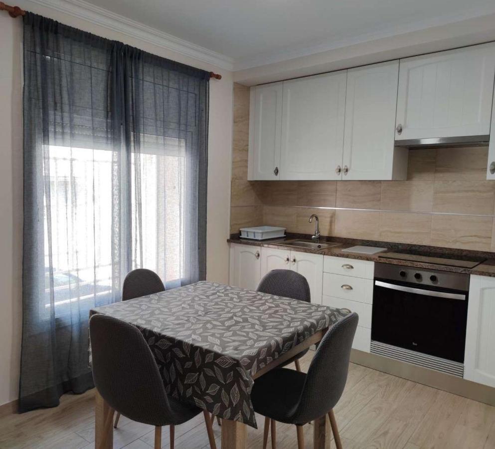 Apartamento Estels Л'Амполя Екстер'єр фото